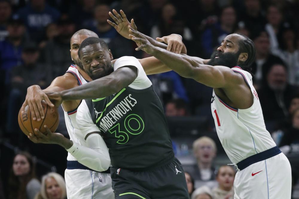 亚的前场优 亚的前场优