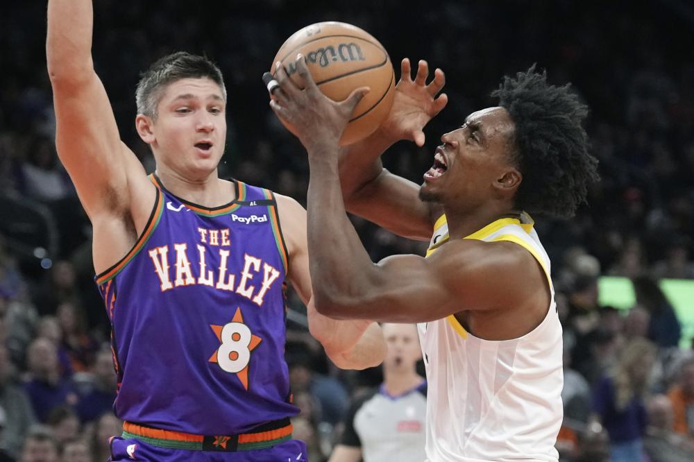 拉大了其与 拉大了其与